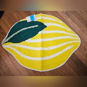 Room Essentials Lemon Accent Bathroom Rug NWT